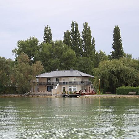 Parton Villa Apartments Fonyód Pokój zdjęcie