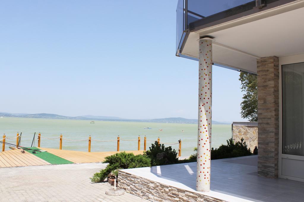 Parton Villa Apartments Fonyód Pokój zdjęcie